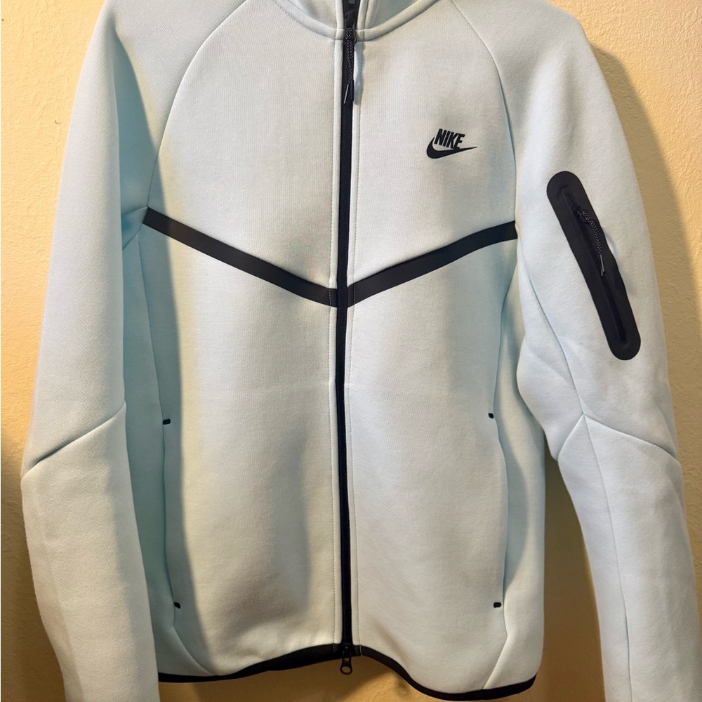 Nike Tech Man’s Fleece Zippered Hoodie/Jacket